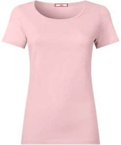 Basic T-Shirt