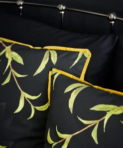 Candescent Cranes Reversible Bed Set