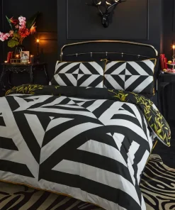Candescent Cranes Reversible Bed Set