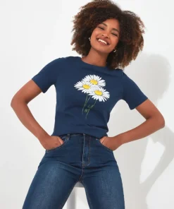 Daisy Daisy Tee