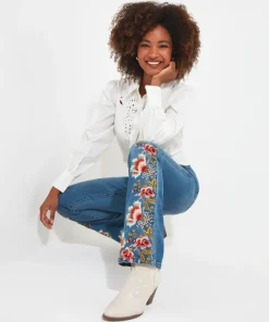 Emma Embroidered Jeans
