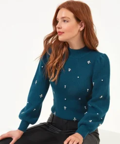Exquisite Embellished Jumper