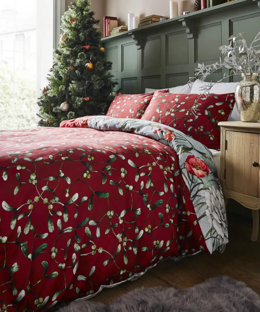 Fabulous Festive Stag Bed Set