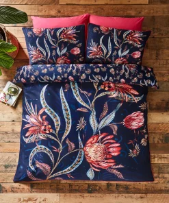 Flamboyant Florals Reversible Bed Set