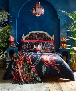 Flamboyant Florals Reversible Bed Set