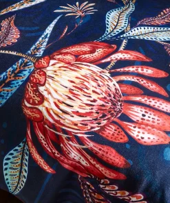Flamboyant Florals Reversible Bed Set