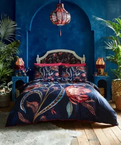 Flamboyant Florals Reversible Bed Set