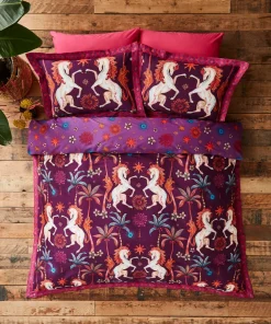 Hypnotic Horses Reversible Bed Set