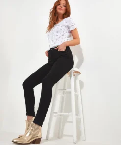 Must Have Jeans