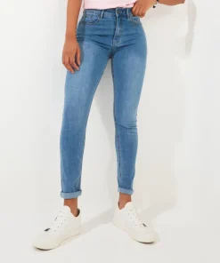 Must Have Skinny Fit Jeans