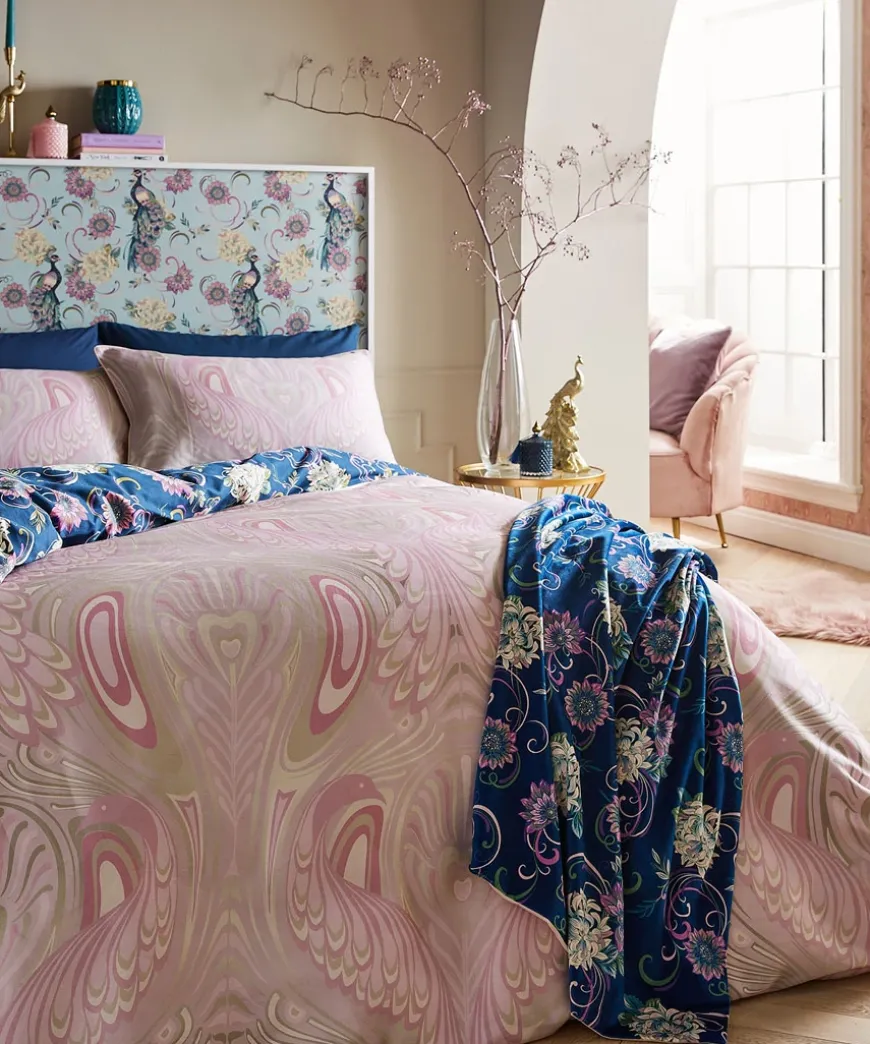 Nouveau Peacock Reversible Bedset