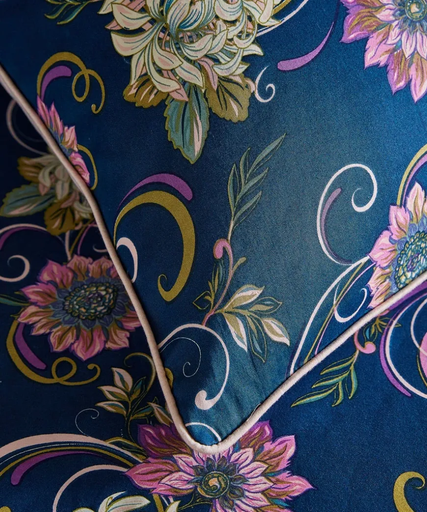 Nouveau Peacock Reversible Bedset