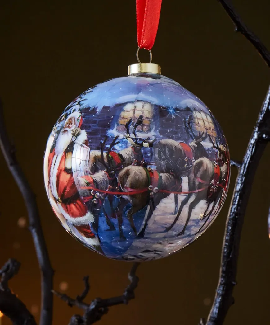 Pack Of 7 Traditional Christmas Baubles