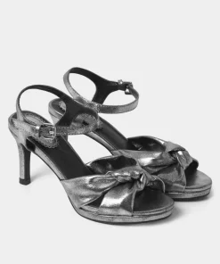 Paparazzi Metallic Shoes