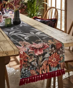 Perfect Palms Table Runner