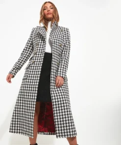 Perfectly Mono Coat
