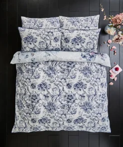 Poised Peacocks Reversible Bed Set