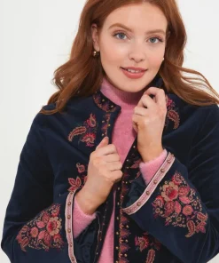 Simply Stunning Embroidered Boutique Jacket